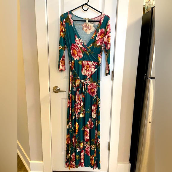 Gorgeous Hello MIZ teal maternity maxi dress with floral print. Size Medium. - Picture 1 of 3